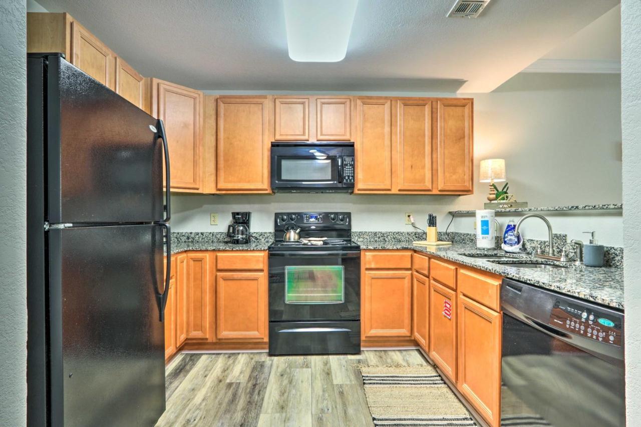 Downtown Pigeon Forge Condo With Pool Access! Esterno foto
