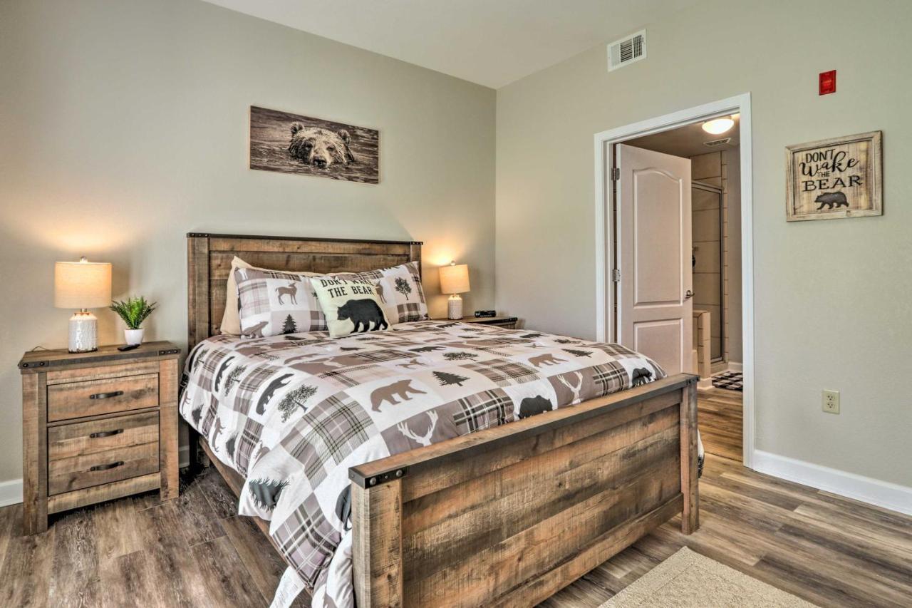 Downtown Pigeon Forge Condo With Pool Access! Esterno foto